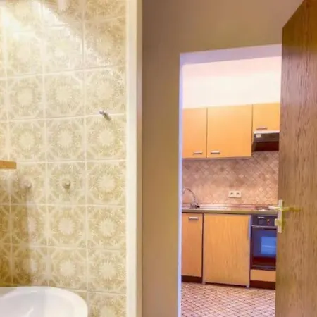 B603, Bezauberndes *